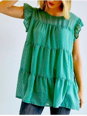 Green Textured Tiered Flutter-Sleeve Top - Women Size Large NWOT
